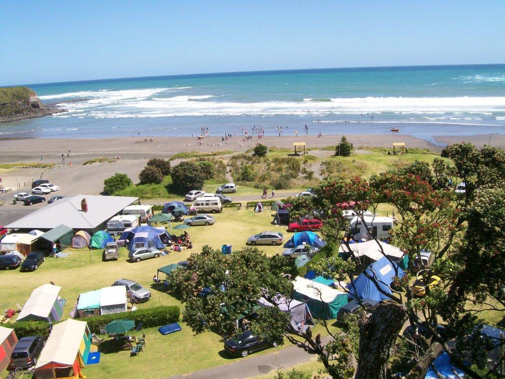 Hotel Opunake Beach Kiwi Holiday Park Extérieur photo